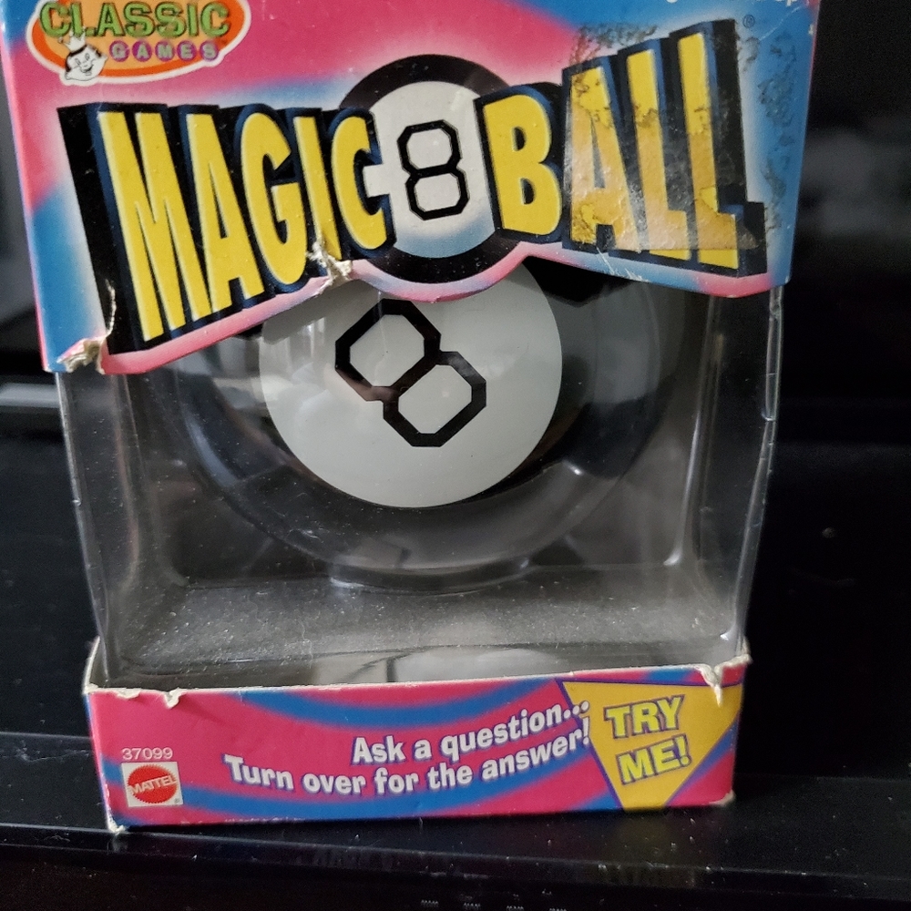NRFB Magic 8 ball 1998